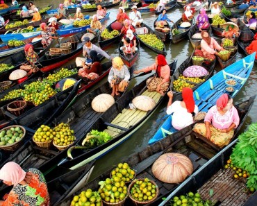 Wisata Belanja di Pasar Terapung Muara Kuin Sungai Barito Kalimantan Selatan
