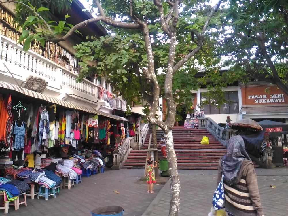 Pasar Sukawati via metrobali.com